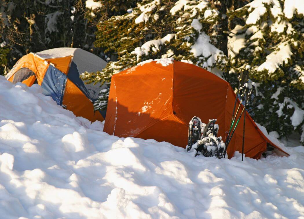 Tent Camping Basics in Warm and Cool Outdoor Temperatures